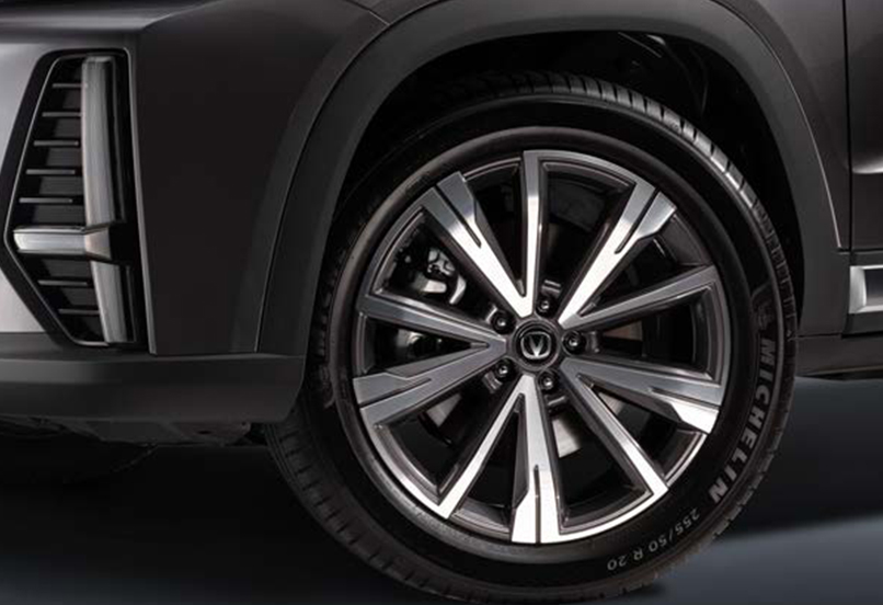 sc95 بلاتينيوم 4Wd سيارة 