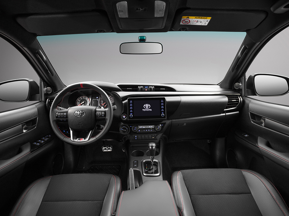 ادفنشر غمارتين سيارة 