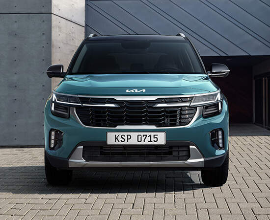 سيلتوس  ستاندر سيارة 