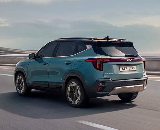 سيلتوس  ستاندر سيارة 