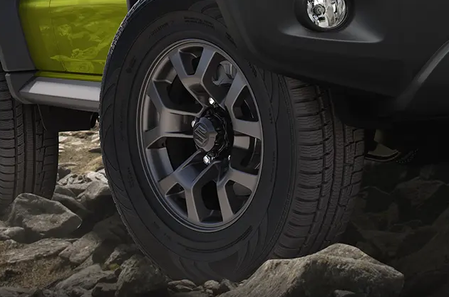 جمني (دفع رباعي ) سيارة 