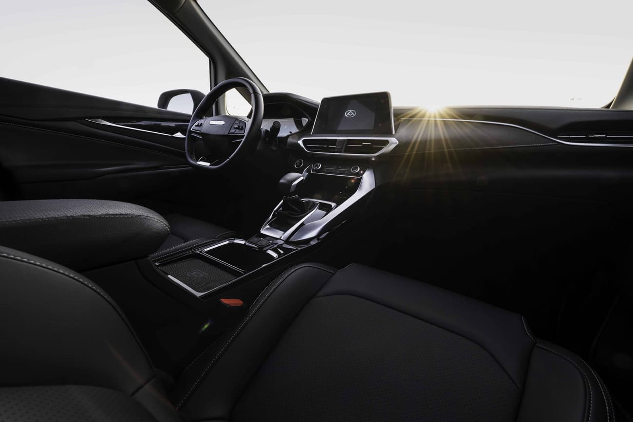 ماكسوس G50 اكسكتف لاكجري سيارة 