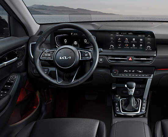 سيلتوس  ستاندر سيارة 