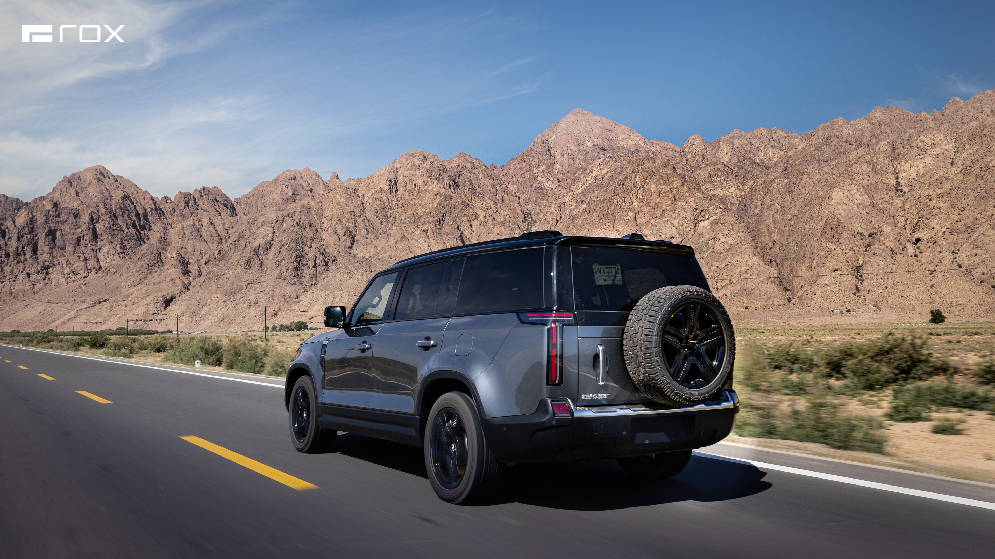 Rox01(7مقاعد) سيارة 